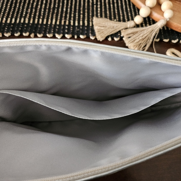 Coach 11in Tablet Case Sparkling Silver - Picture 1 of 2